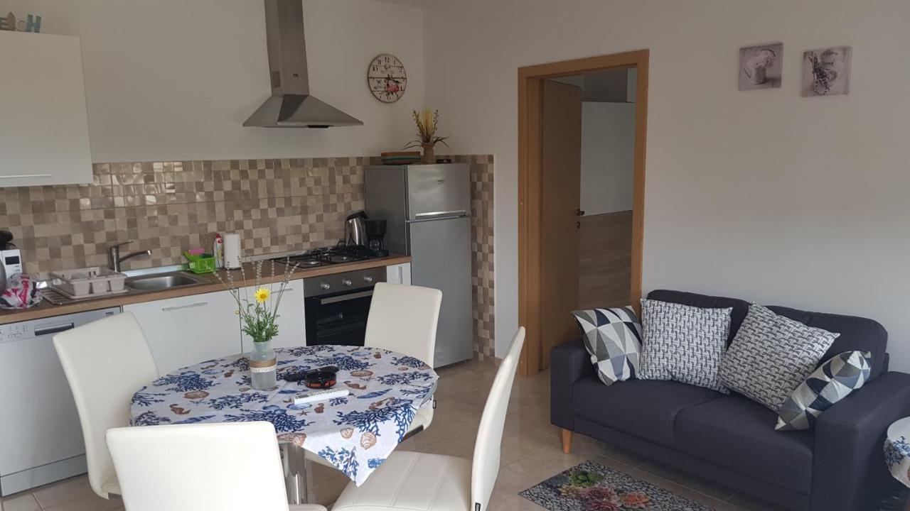 Apartman Luka Banjole Exteriér fotografie